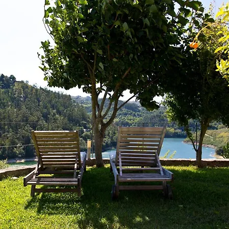 Сasa de vacaciones Lakeview Gerês